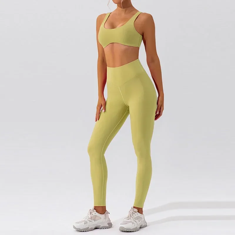 Conjunto de traje de Yoga para mujer, levantamiento de cadera desnudo, secado rápido, correr, deportes y Fitness, nuevo