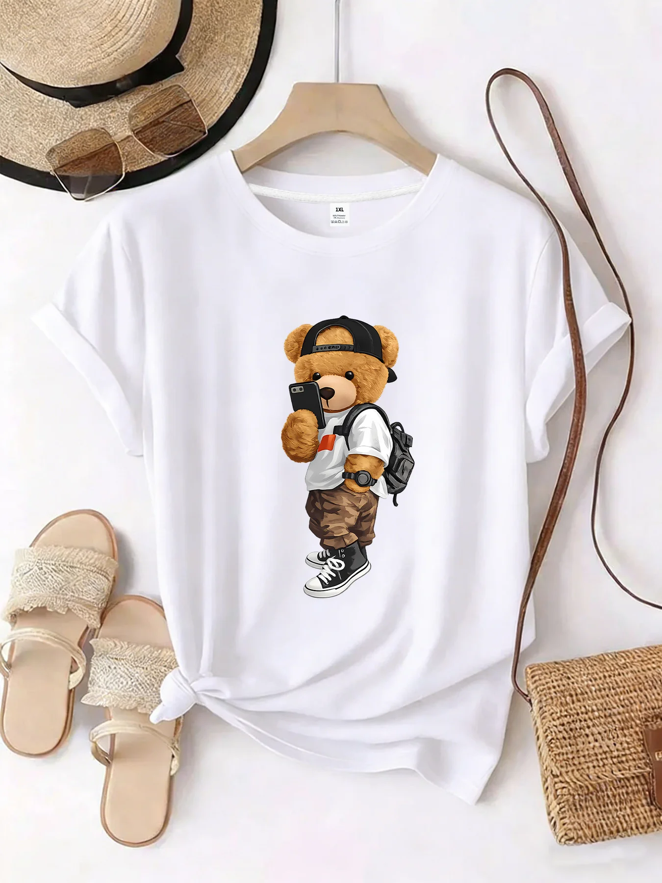 

【WZM10631】Cute teddy bear print plus size women's round neck T-shirt summer casual short sleeved top street fashion versatile