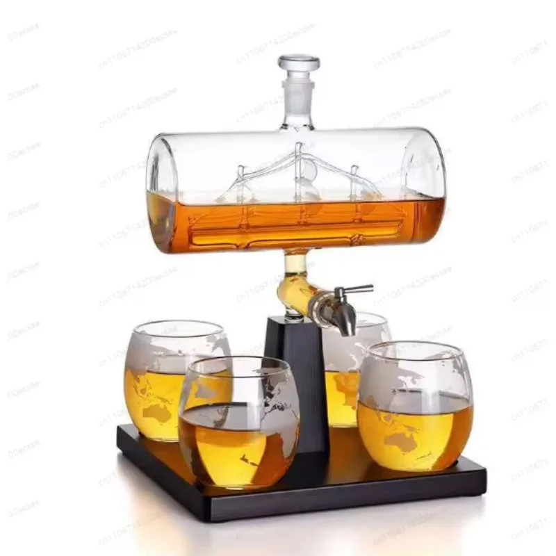 1 Set Creative Antique Boat Shape Decanter Red Wine Whiskey Glass Decanter 1 Bracket 1 Decanter 4 Cup Combination Set