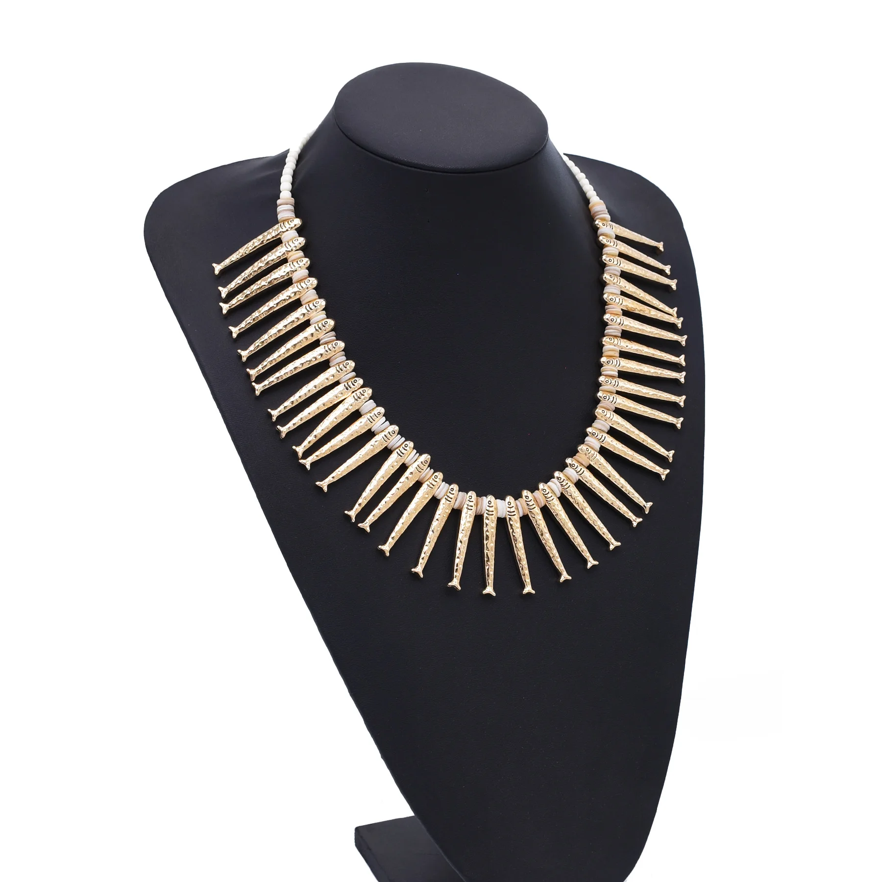 

Trendy Long Strip Metal Fishes White Beads Necklace For Women Holiday Travel Beach Party Gold Plated Jewelry Female Accessories