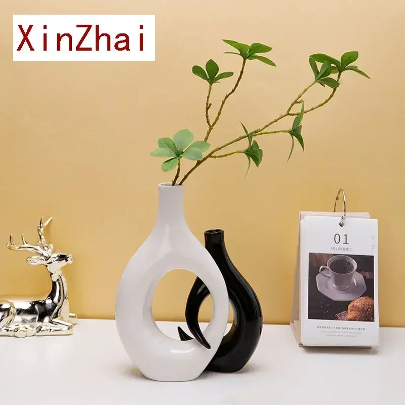 White Black Ceramic Love Vase Set of 2 Modern Home Decor Desk Table Living Room Bookshelf Pampas Grass House Interior Friendship