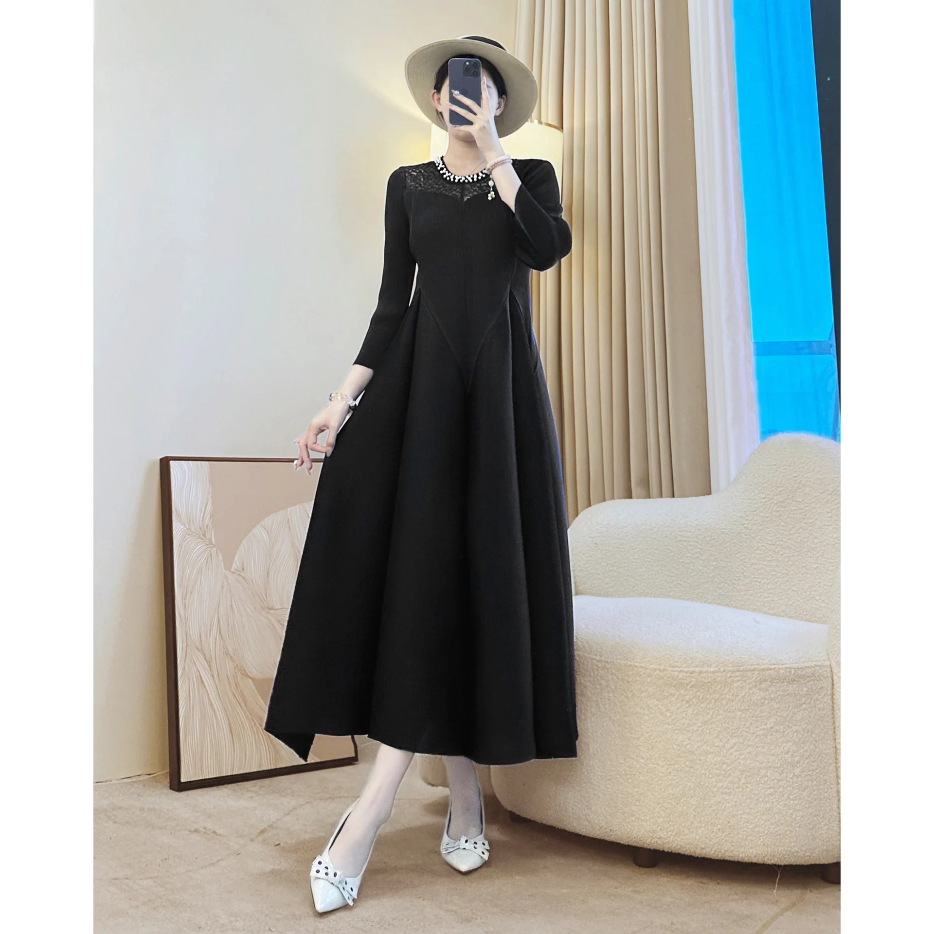 خريف جديد ريترو أنيق مرصع بالألماس فستان كاجوال للسيدات مصنع الجملة فستان مطوي #2