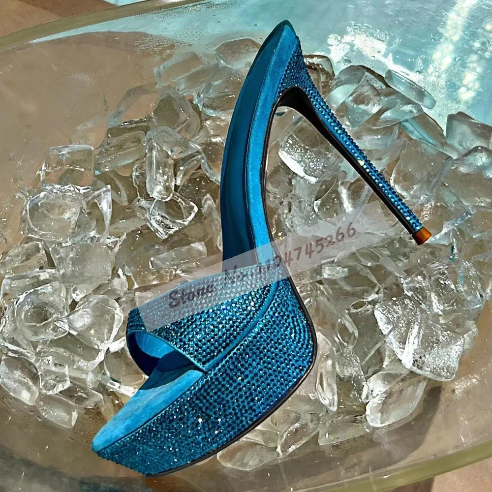 الوردي الأزرق بنج بلينغ كريستال عالية الكعب البغال منصة أشار تو حجر الراين النعال الحديثة الانزلاق على الصنادل بريق