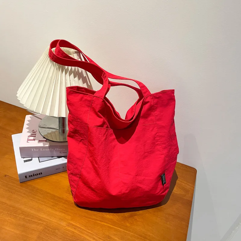 Korean-style Minimalist Solid-color Nylon Canvas Tote Bag for Women – Spacious Casual Single-shoulder Bag Suitable for Shopping