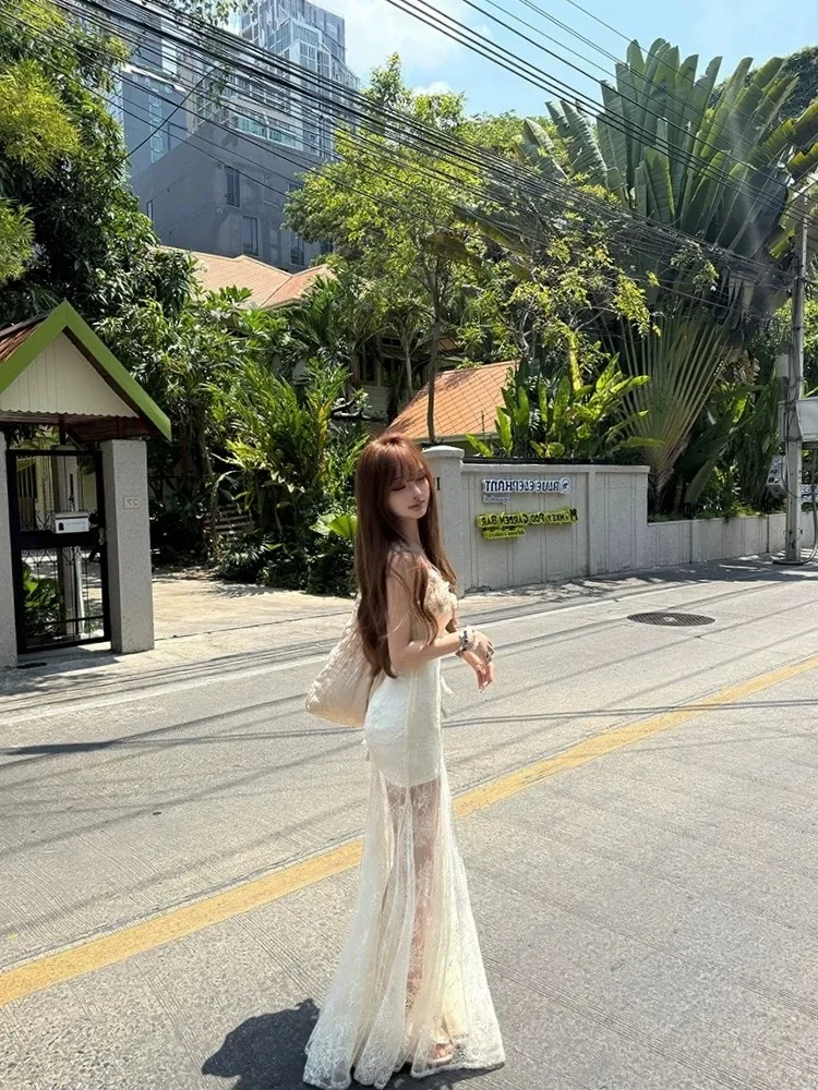 ชุดเดรสผู้หญิง สไตล์เรียบหรู สำหรับฤดูใบไม้ร่วง ผ้าทวีด ลายตารางสีตัดต่อ คอเต่าครึ่งตัว แต่งผ้าแบบแพทช์เวิร์ค ทรงเอไลน์ สีขาว เหมาะสำหรับงานรับปริญญาและใส่ทำงาน