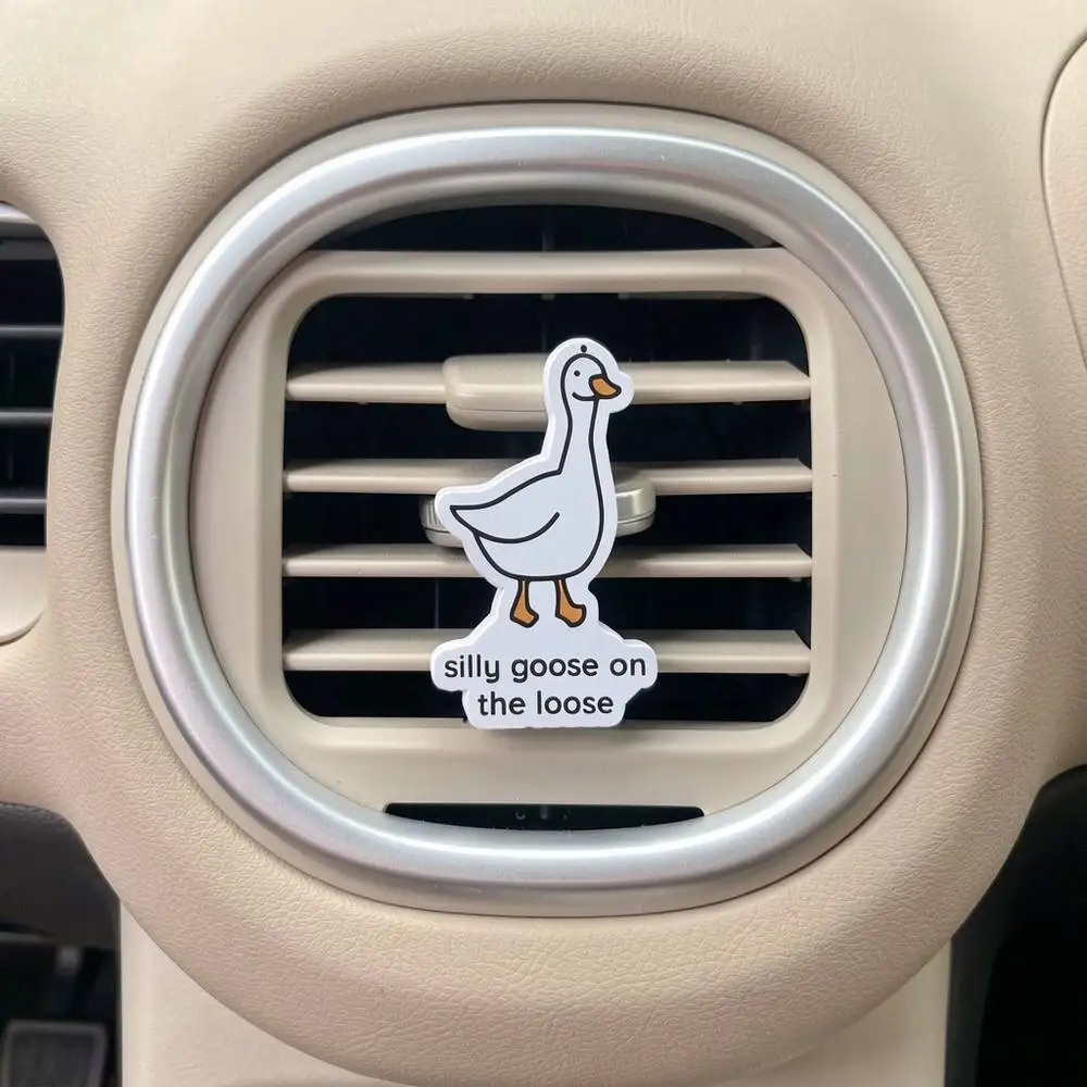 Dynamic Car Air Freshener Vent Mount Essential Oil Diffuser for Energizing Aroma