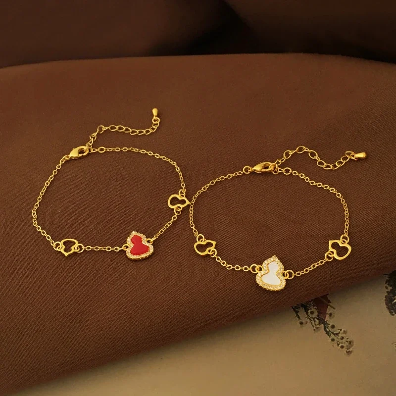 Copper gold plated personality fashion niche hollow gourd bracelet light luxury zircon design senior sense birthday gift