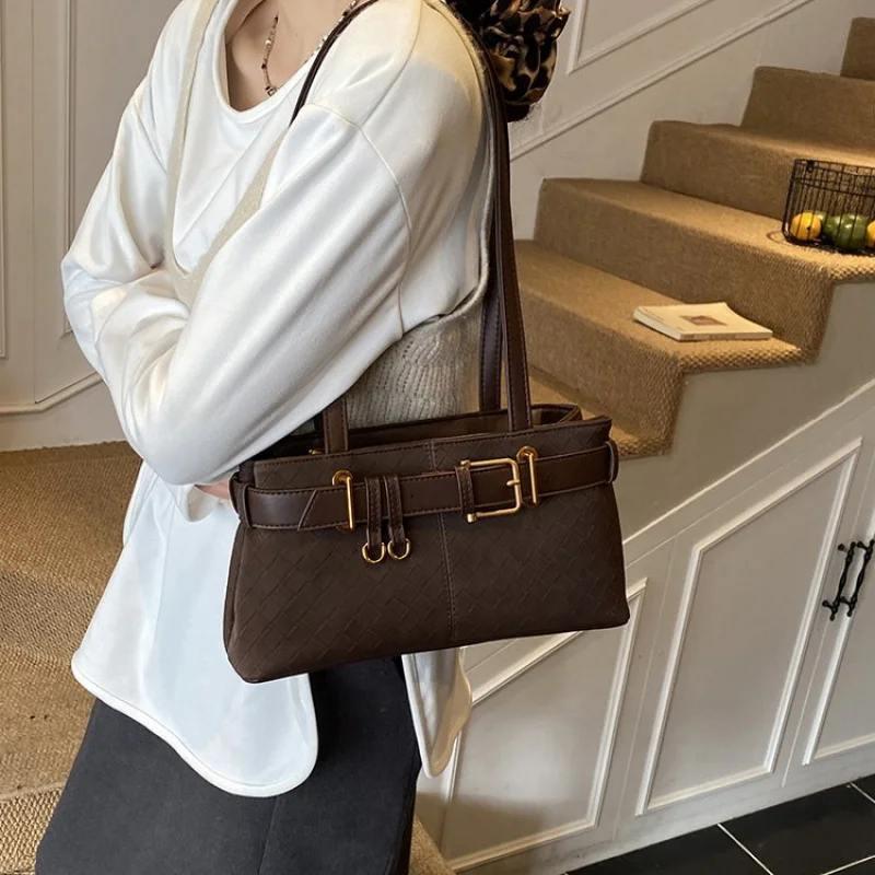 

Ladies Tote Bag Made Of Galaxy-Printed Leather Boasting High-End Honduras Commuter Spacious Soft Style