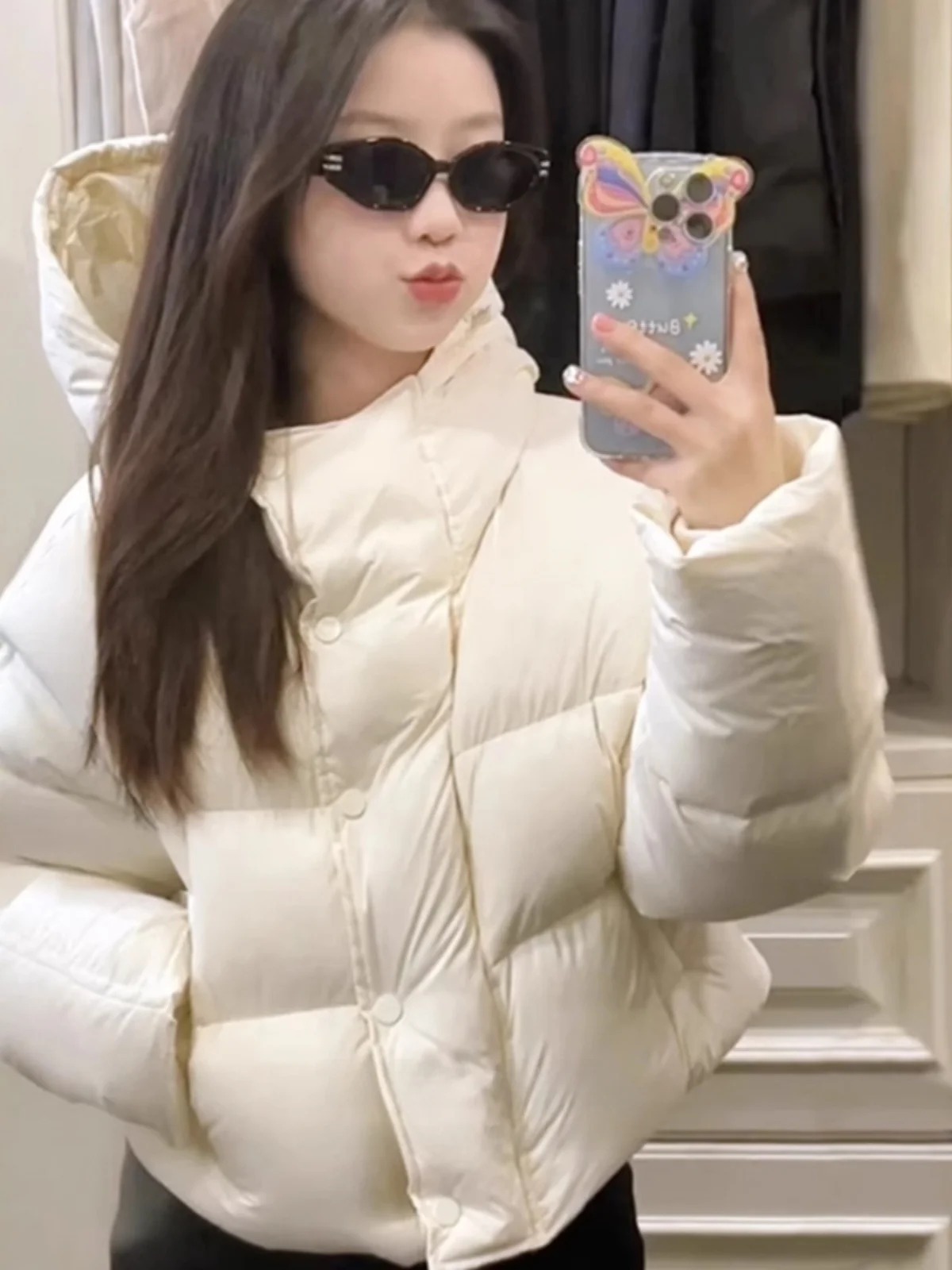 

White Duck down Puffer Jacket Women's Short Lightweight Hooded Coat Trendy Commuter Style Korean Version Straight Cut