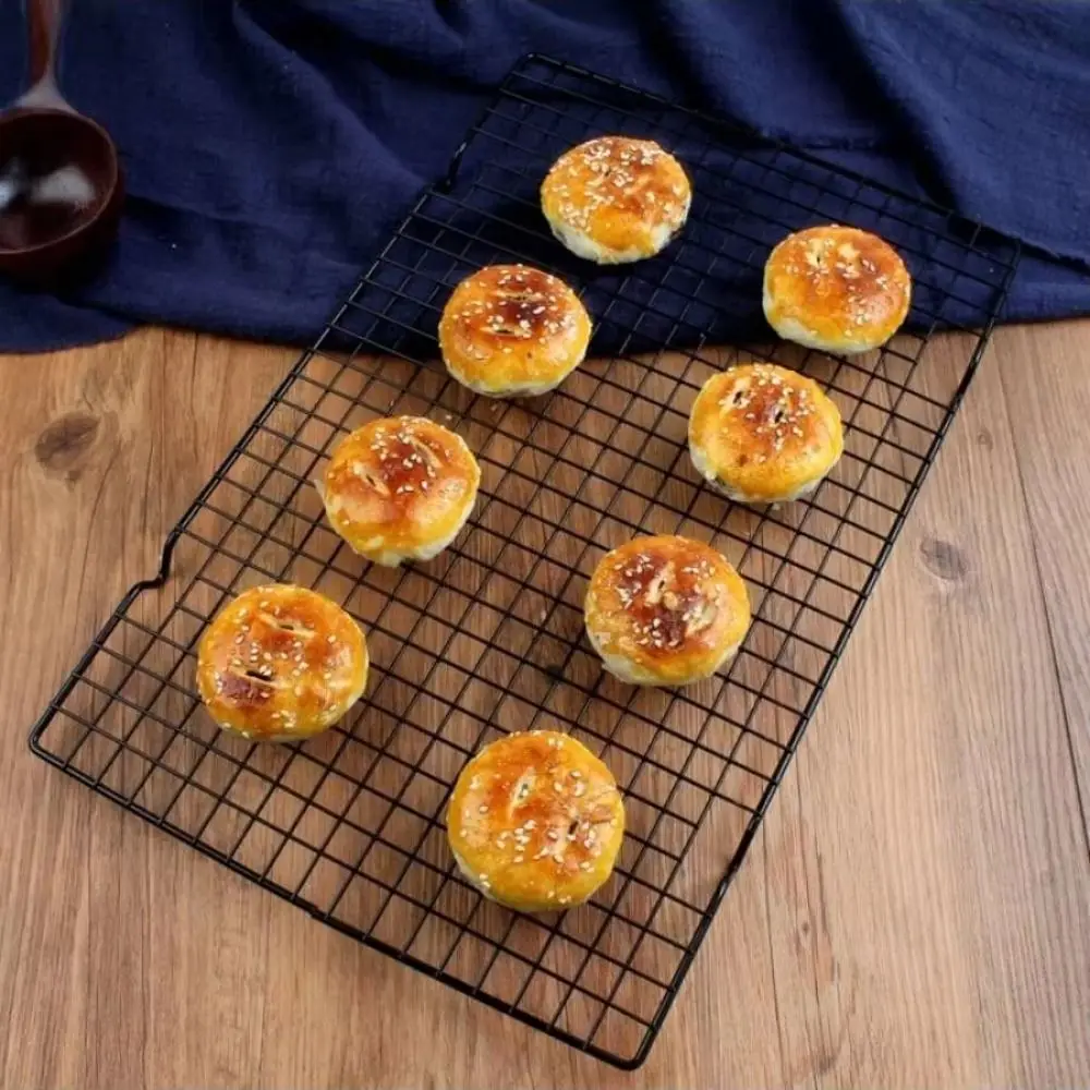 

4Pcs Black Baking Cooling Rack Mesh Hole Durable Bread Cooling Rack Pastry Making Non-stick BBQ Grill Net Cooling Grid Tools
