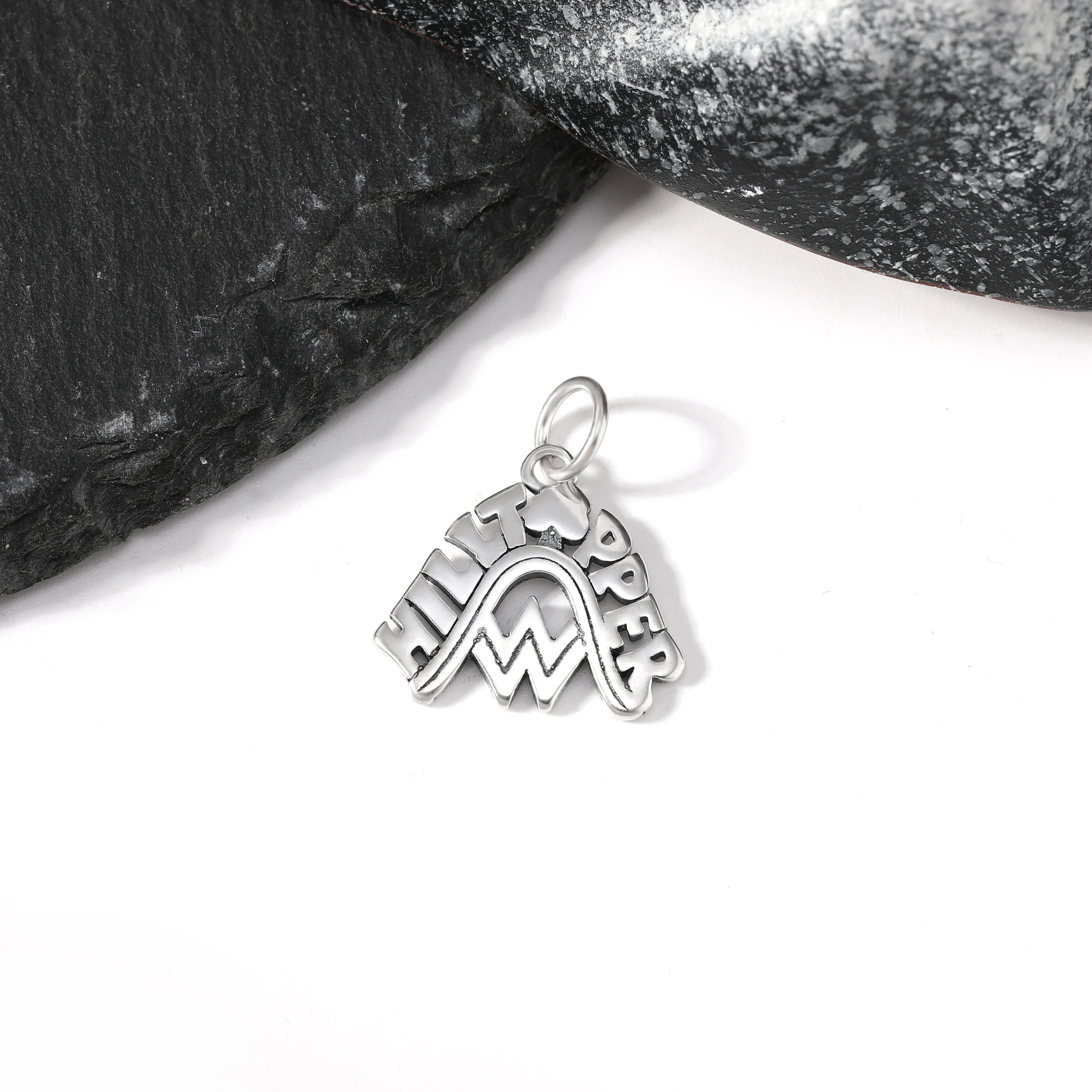 

DJ196 genuine 925 sterling silver pendant Hilltopper Charm