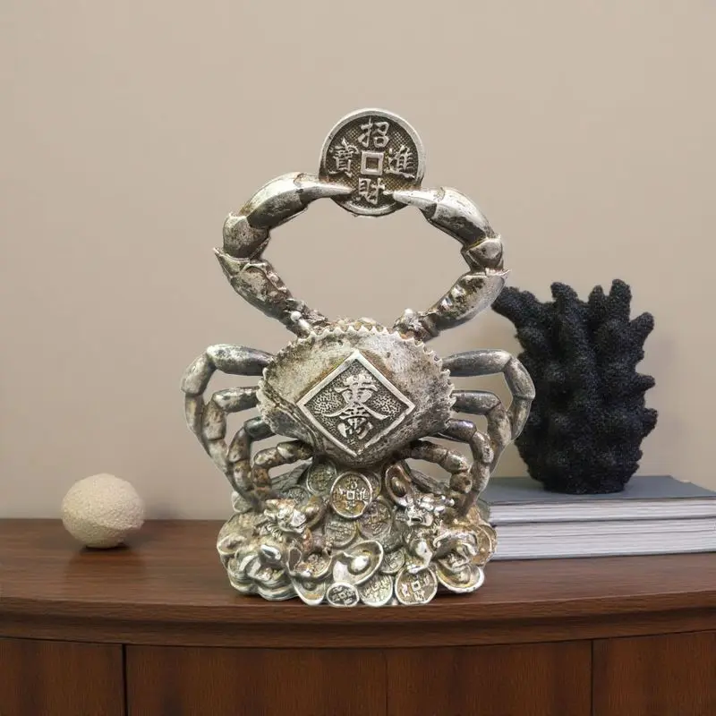 Artistic Ornament: 