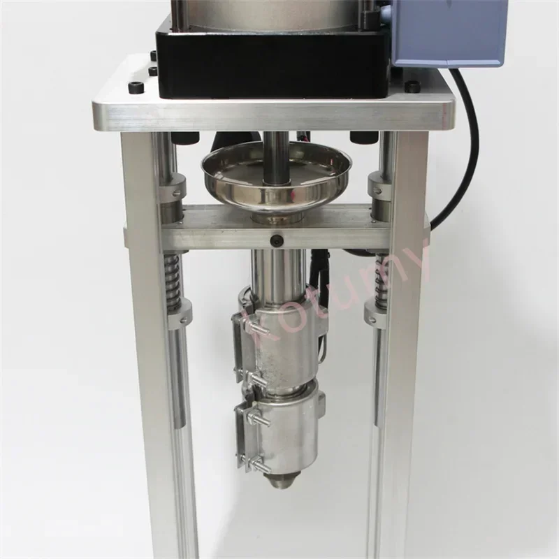 20g/30g/50g Small Vertical Injection Molding Machine 220V/110V Desktop Polymer Plastic Injection Molder USB Head Plug ABS