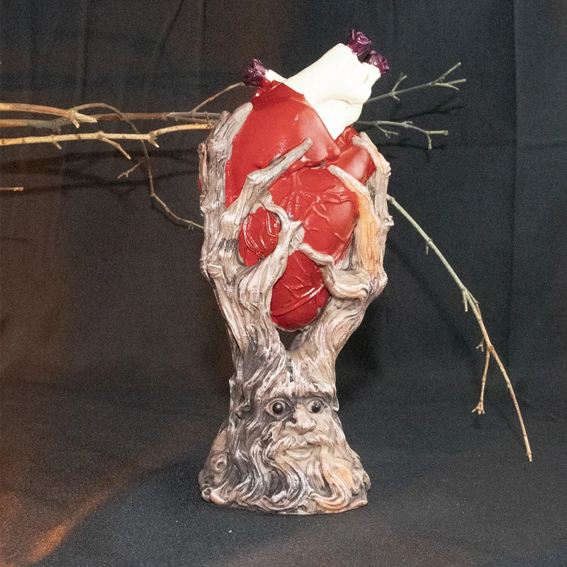 Gothic style tree root old man holding heart dissection model handicraft desktop ornament
