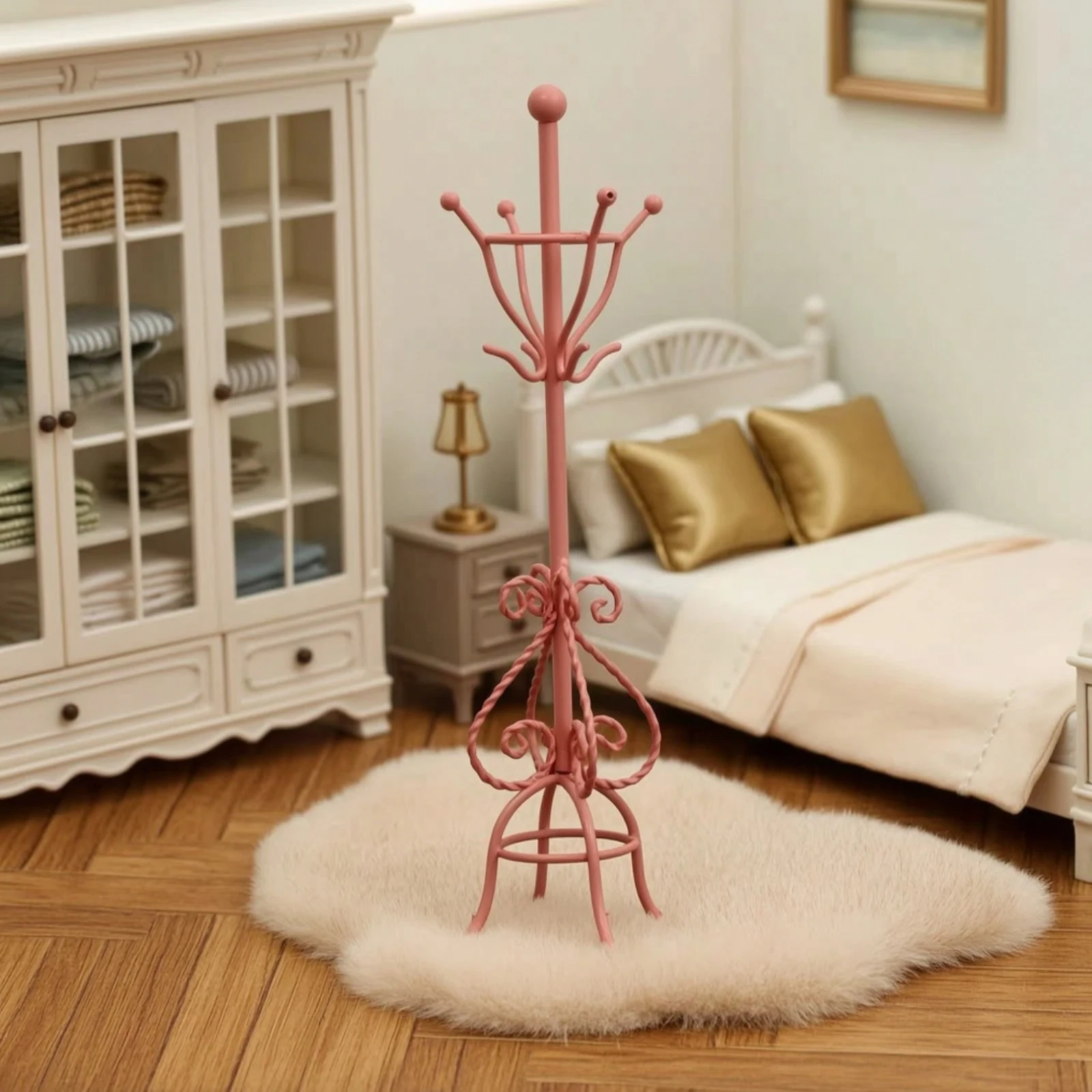 Miniature Coat Rack European-Style Dollhouse Coat Stand Miniature Clothes Hanger Decorative Furniture Freestanding