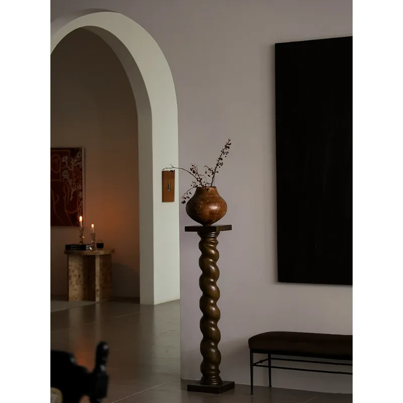 Medieval base spiral sculpture table pillar landing wabi-sabi art ornament