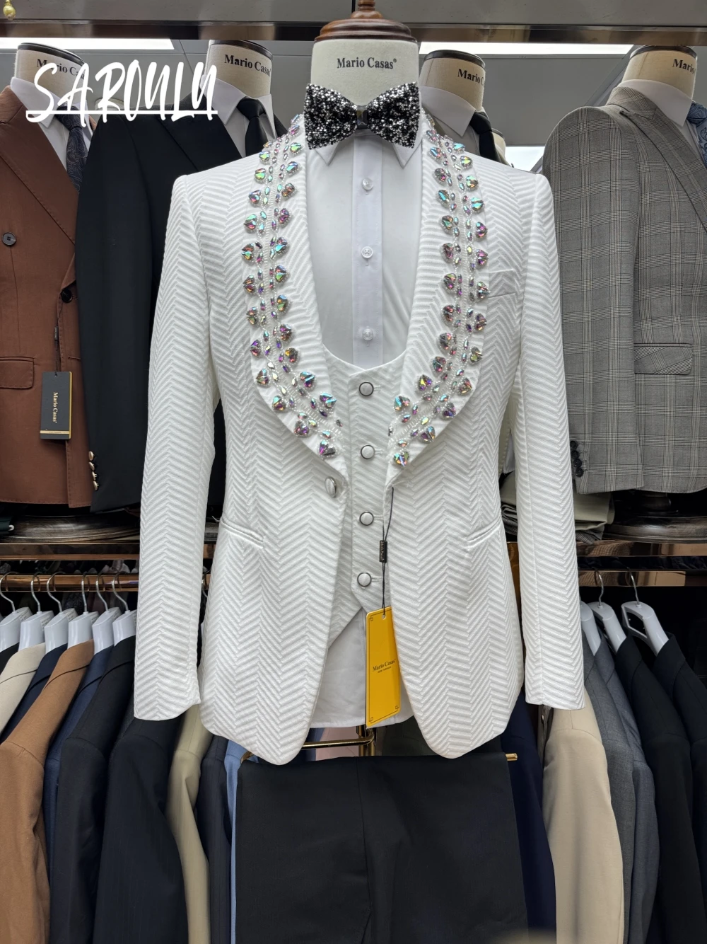 Fully Lined 3-pieces Suit Set For Man, Real Images, Chic Crystals Collar Wedding Groom Wear, White Delicate One Button Tuxedo