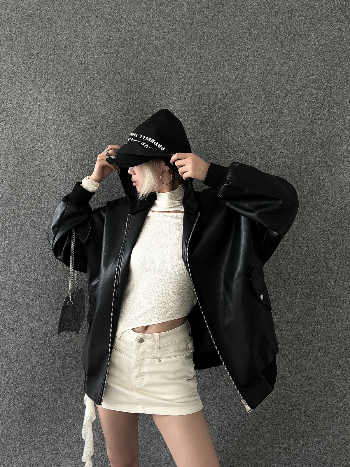 Cool American Sle Women's Leather Jaet with Hood Padded Quilted PU Leather ort Coat Zipper Closure ket Design