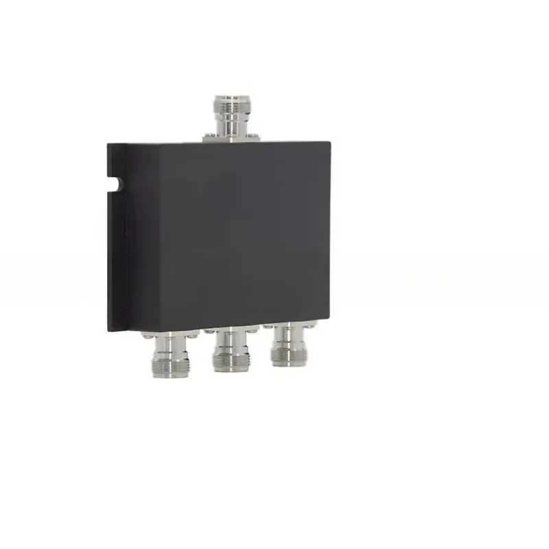 

Microstrip three-way power divider 350-900MHz N-type female, 50Ω RF power divider