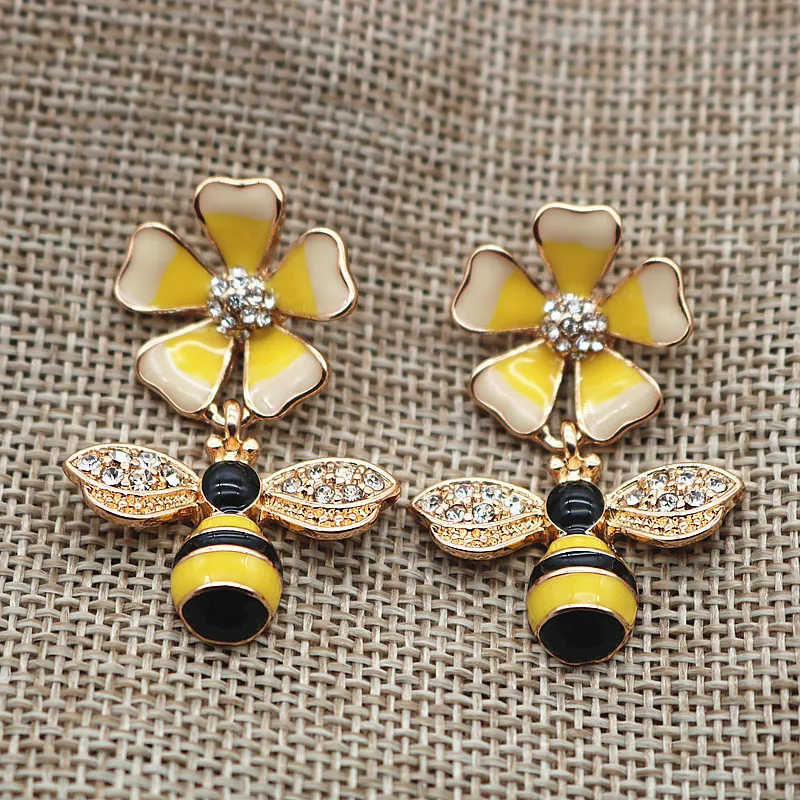 Y2K Jewelry Accessories Girls Fashion Cute Black Yellow Enamel Daisy Flower Floral Bumble Bee Drop Earrings with Rhinestone