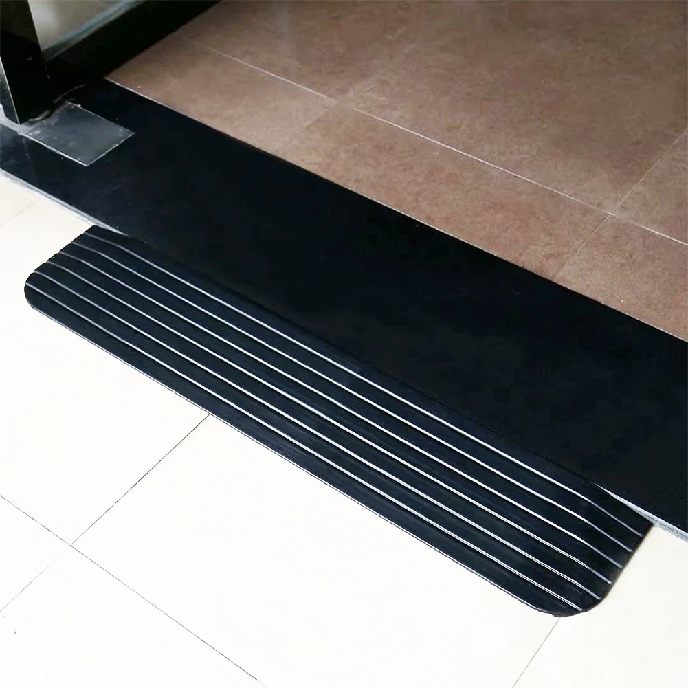 Rubber Threshold Ramp Striped Non-slip Surface 2200lbs/1000kg Load Capacity Ramp For Wheelchair Scooter