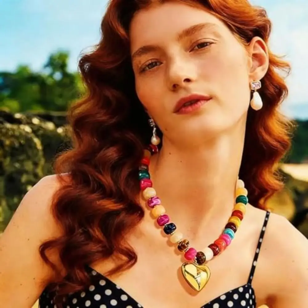 Light Luxury Gold Puffy Heart Pendant Chunky Beads Resin Beaded Colorful Choker Handmade Short Necklaces for Women