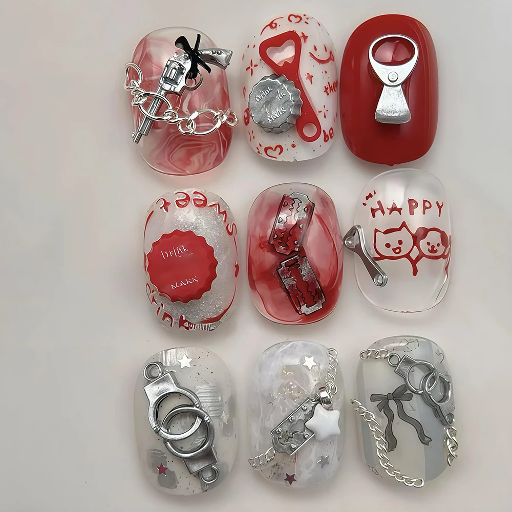 3D Nagel Form Silikon Geschirr Handschellen Lustige Spielzeug Harz Maniküre Charms Mods für DIY Halloween Zubehör Nagel Teile Werkzeuge