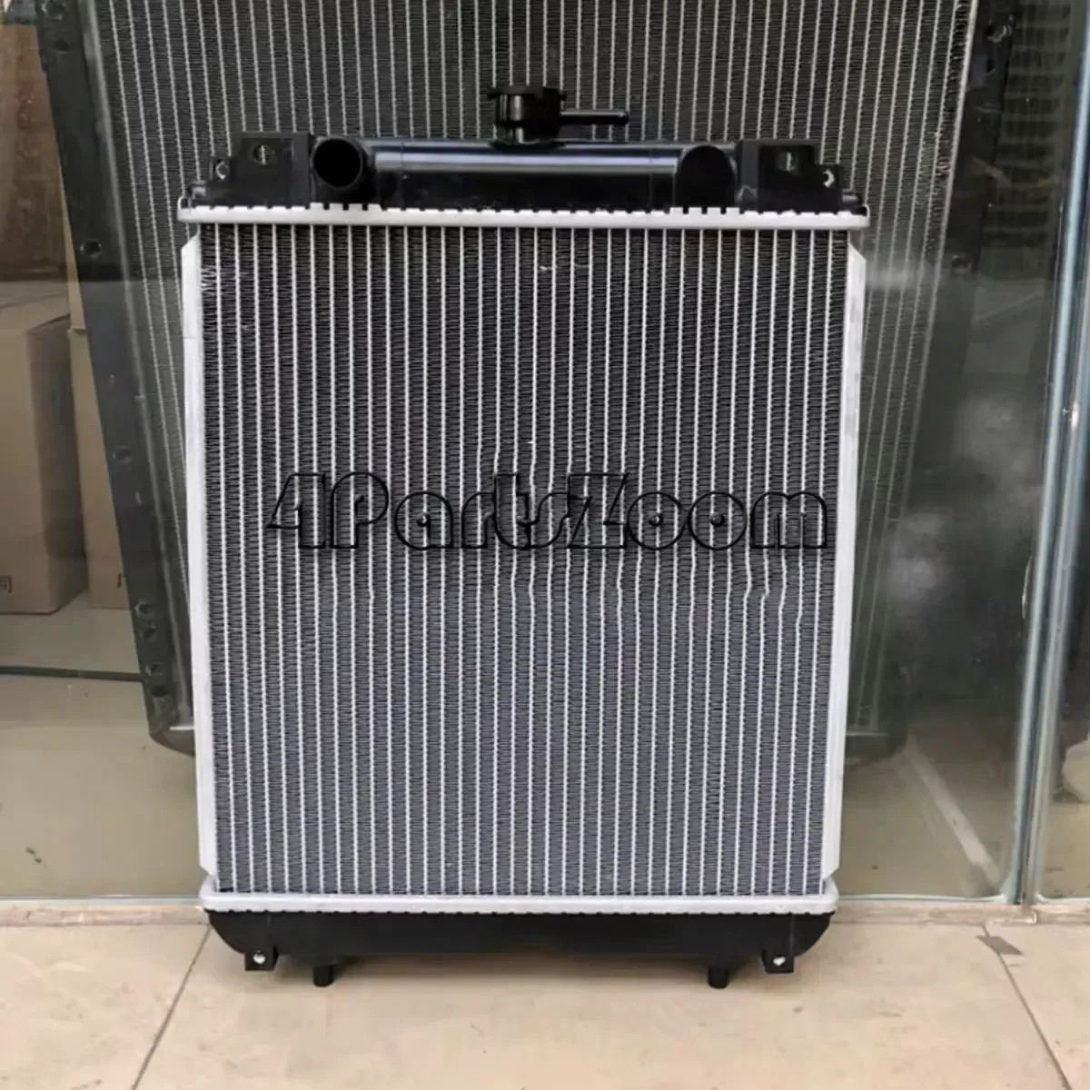 

Water Tank Radiator For Kubota U30 U35 Excavator