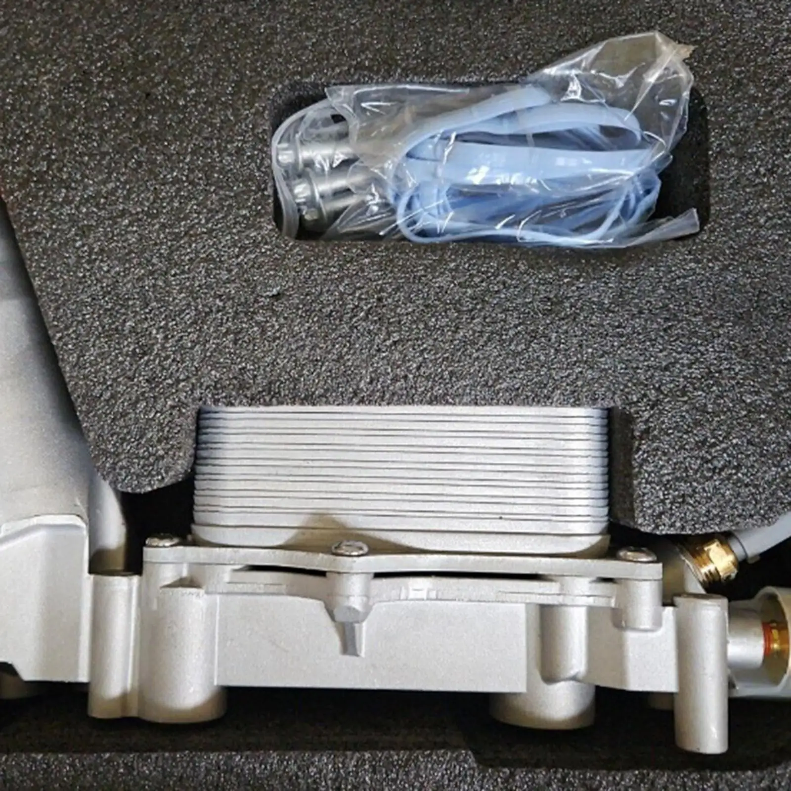 

Металлический корпус масляного фильтра для двигателя, усиленная опора автомобильного фильтра для серий Jeep, Chrysler, Dodge