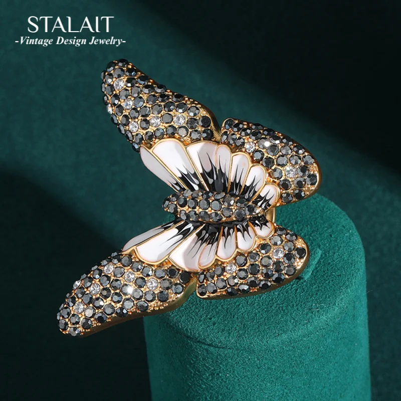 

Vintage Large Black Butterfly Rings For Woman Rhinestone Enamel Gold Color Luxury Quality Jewelry Women Party Accessories 2025