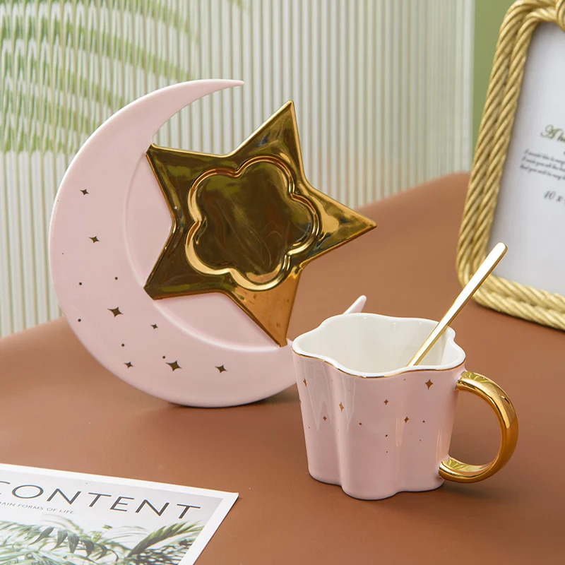 

Creative Star Moon Ceramic Coffee Cup and Saucer with Spoon Golden Handle Mug Afternoon Tea Milk Juice Water Drink Cup Porcelain