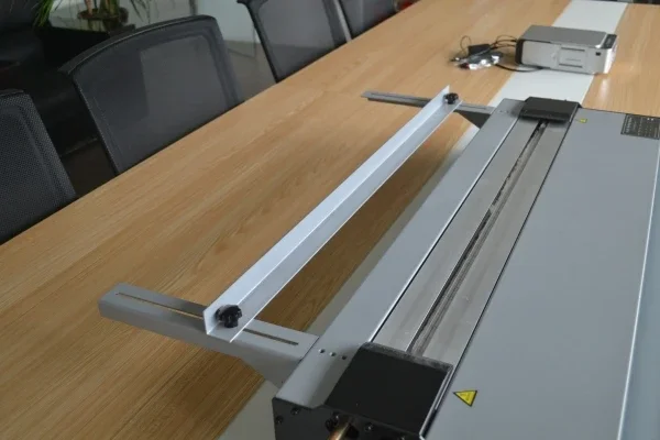 حار بيع الشركة المصنعة بندر آلات الاكريليك آلة ثني الاكريليك الحرارة