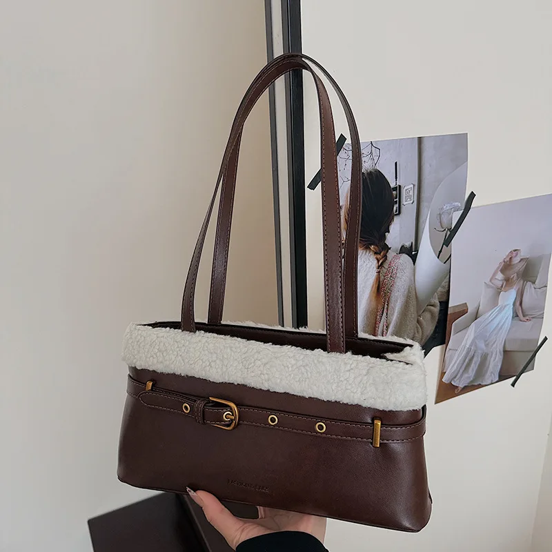

Autumn and Winter Korean Version of High-end Plush Bag Women's Commuter Shoulder Underarm Bag 2025 New Versatile Fashion Handbag