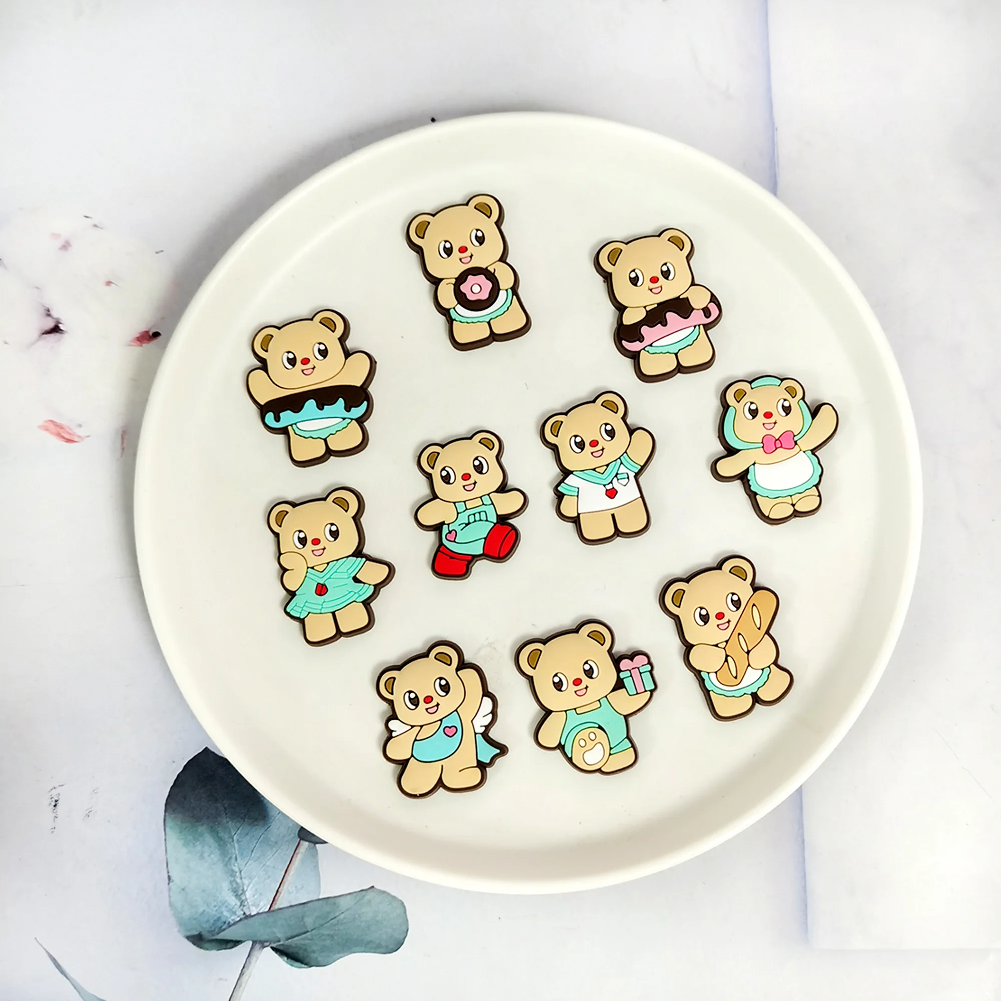 Милая-серия-«Масляный-медведь»-подвески-для-обуви-дизайнерские-аксессуары-для-обуви-мечты-для-сандалий-кроссовки-классические-сабо-детские-рождественские-подарки