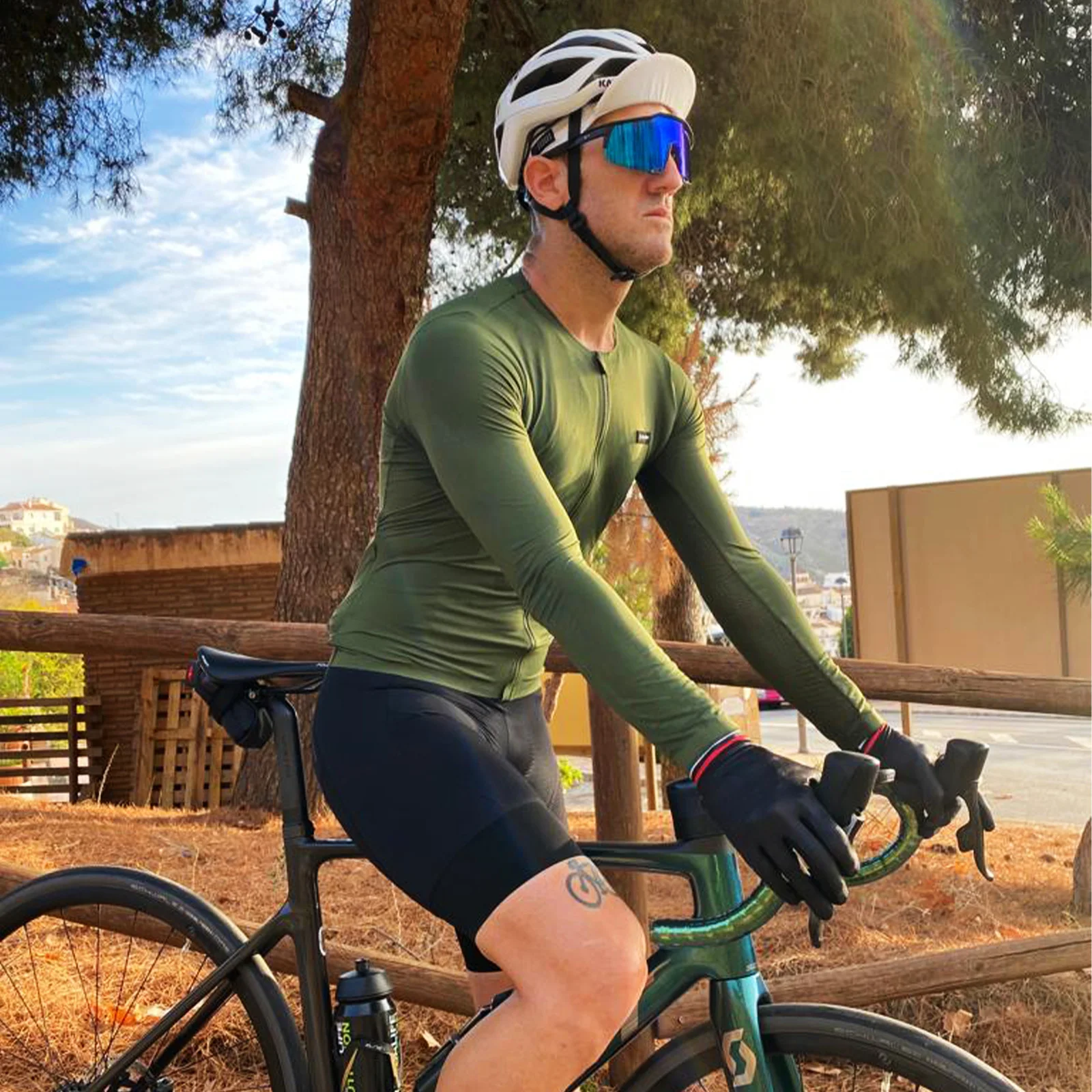 YKYWBIKE Fahrradshorts Elastische Interface Paris Radsport-Trägerhose Herren Fahrradshorts 7-Stunden-Gepolsterte Fahrradbekleidung – Detail 8