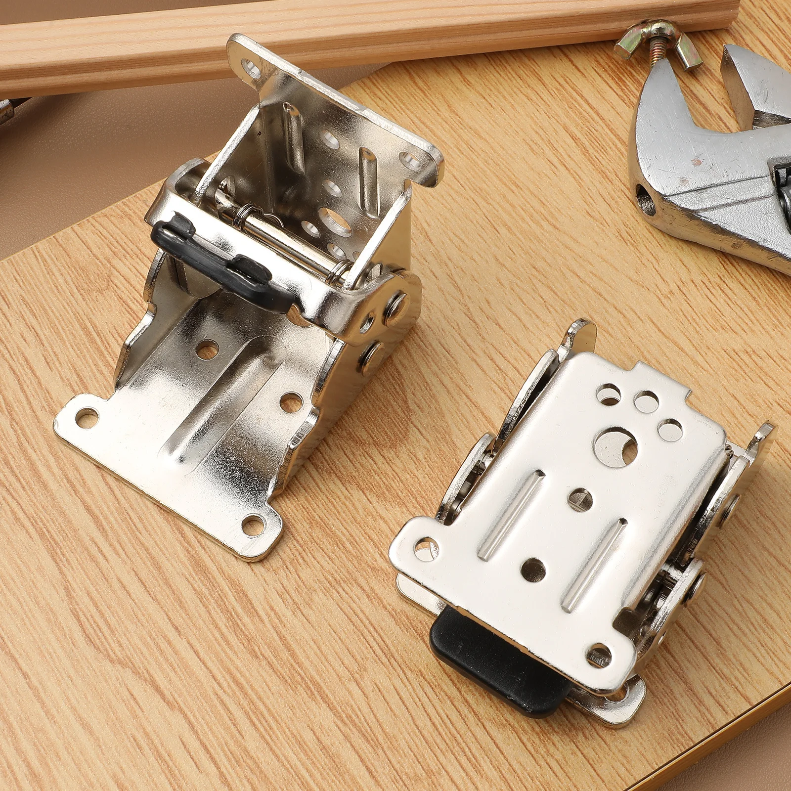 

4Pcs Folding Hinges Self Locking Steel Heavy Duty 90 Degree Folding Furniture Brackets for Table Bed Workbench Shelf