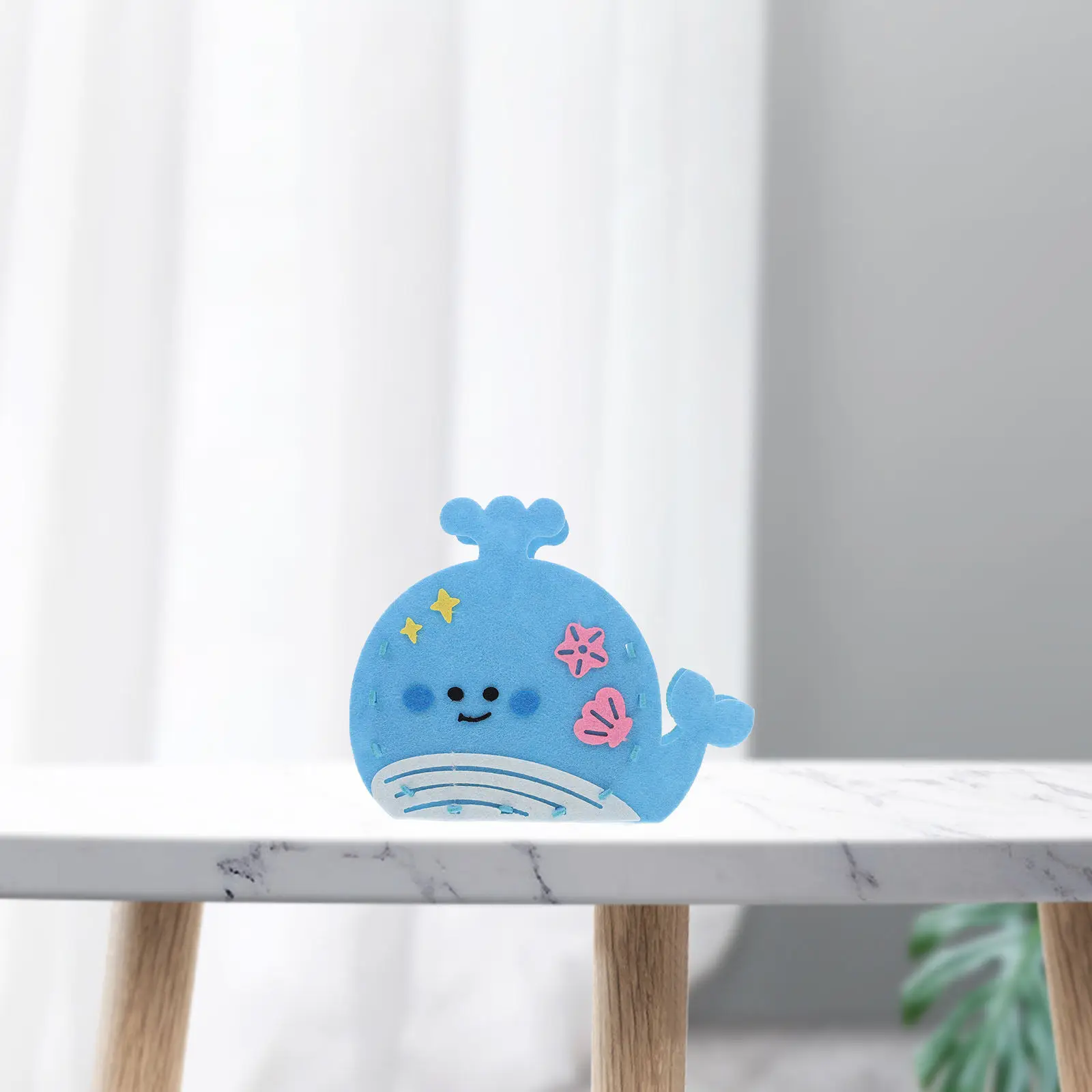 DIY Felt Whale Pencil Holder Cartoon Animal Design Easy Craft Kit for Kids Stationery Organizer for Desk Pencil Cup Holder