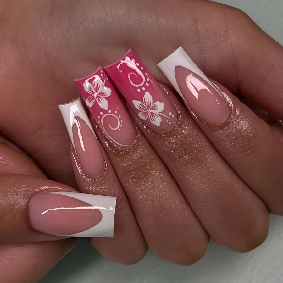 

24 шт. накладных ногтей с белыми цветами и розовым френч-дизайном, короткие квадратные, для женщин и девушек, для самостоятельного маникюра