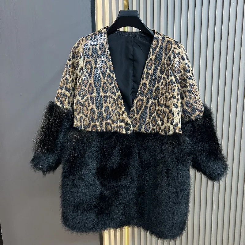 سترة شتوية ناعمة بطبعة الفهد لعام 2025 سترة فروي مرقعة بالترتر موضة فضفاضة Y2k ثلاثة أرباع الأكمام معطف فرو الثعلب الصناعي للنساء