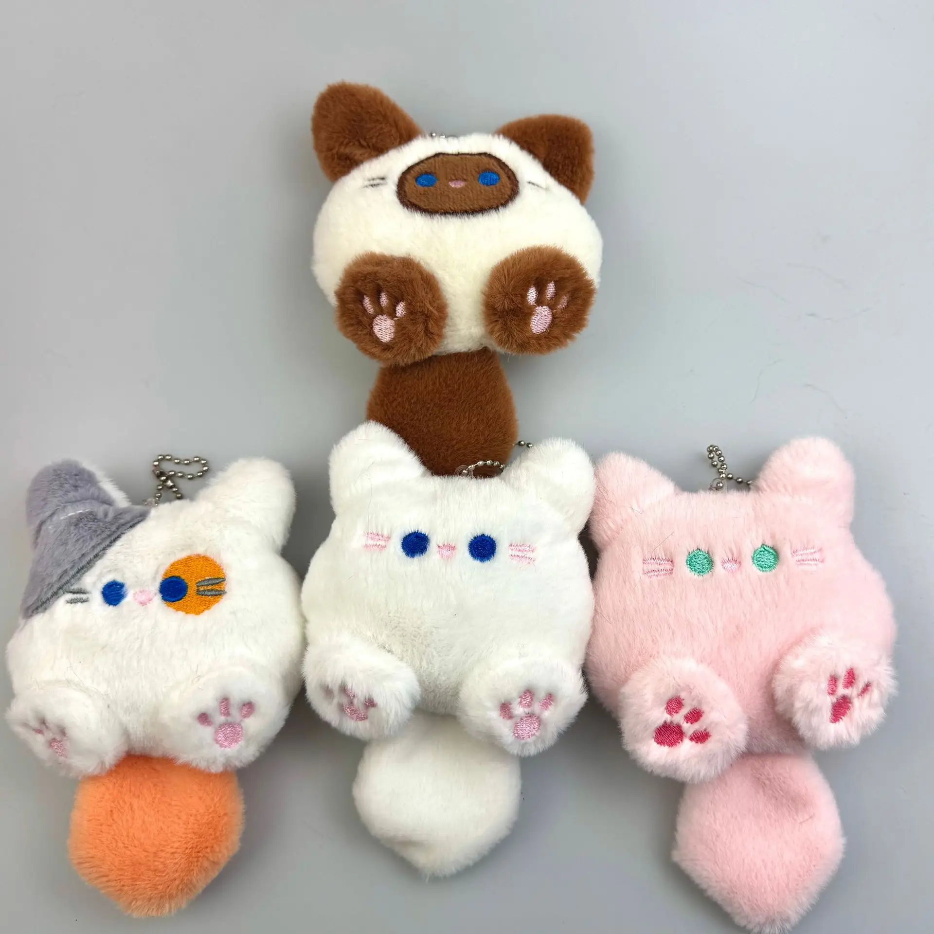 حار بيع شعبية لطيف القط أفخم قلادة عروسة كارتون ظهره المفاتيح قلادة أفخم الذيل القط الفتاة هدية