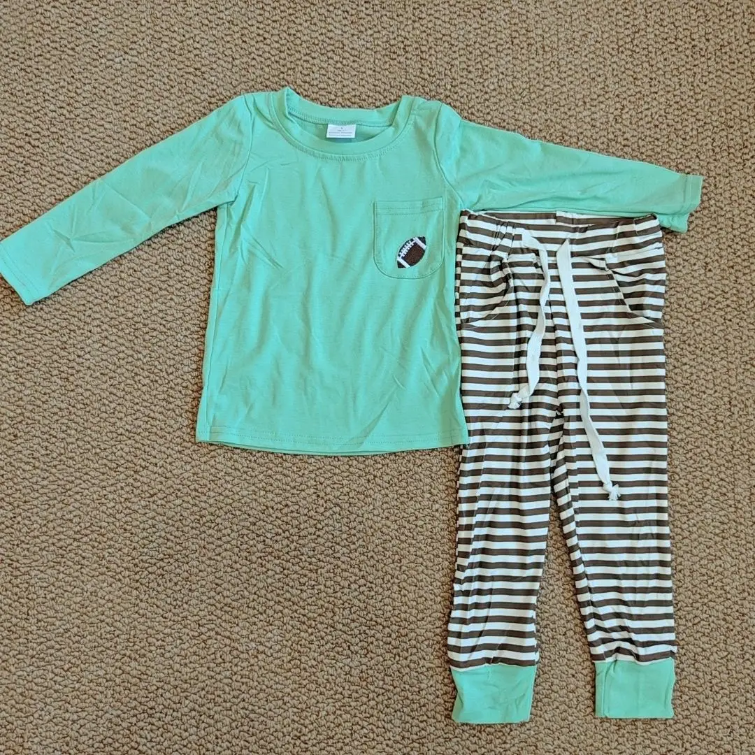 

9.18 Wholesale western boutique children clothing Baby Boys Green Football Pocket Top Stripes Pants Outfits Sets