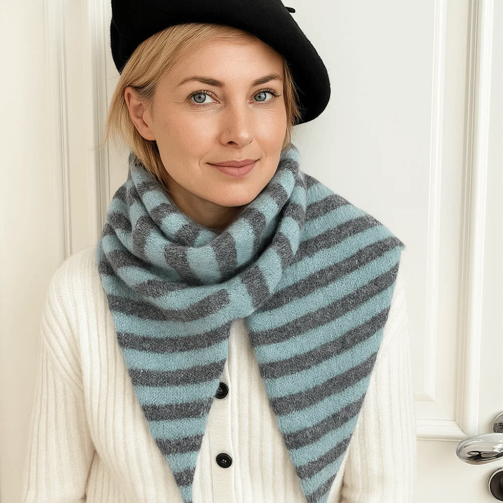 

Soft Korean Style Striped Scarf Cashmere Plush Knitted Triangle Scarf Windproof Neck Warmer Cape Wraps Girls