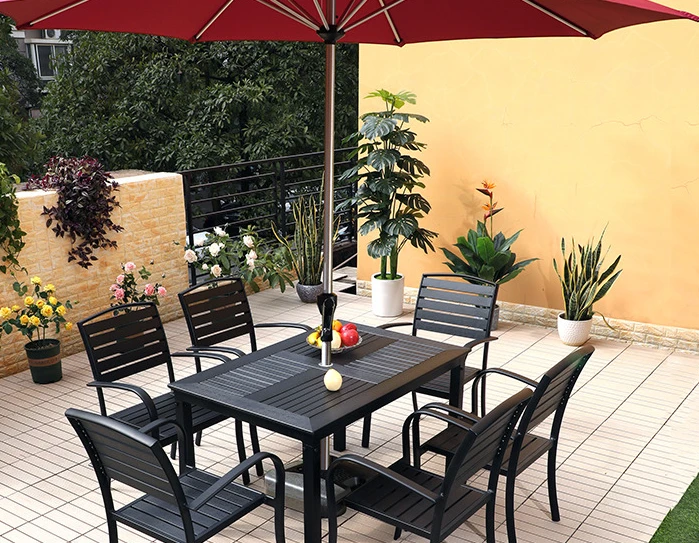 Outdoor tables and chairs, courtyard with umbrella combination, outdoor plastic wood tables and chairs