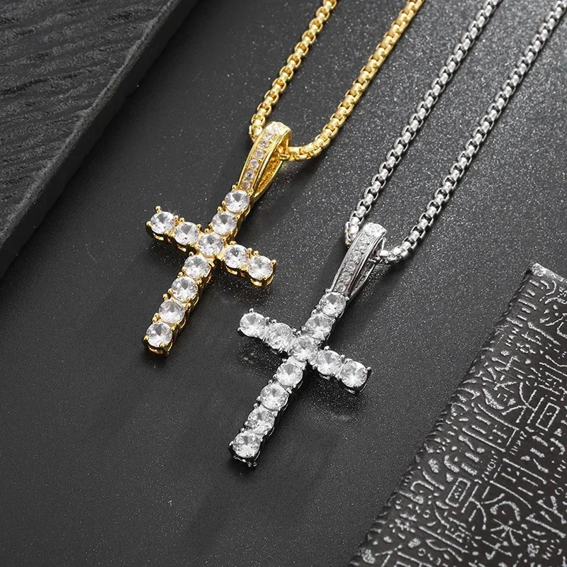 Exquisite Shiny Ice Out Zircon Cross Necklace Pendant Women\'s Catholic Prayer Jewelry Lucky Gift for Girls