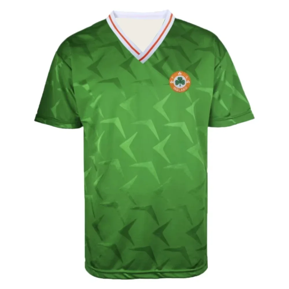 

Men's retro football T-shirt, quick-drying,breathable and comfortable. Suitable for 3D printed T-shirts, made of polyester fiber