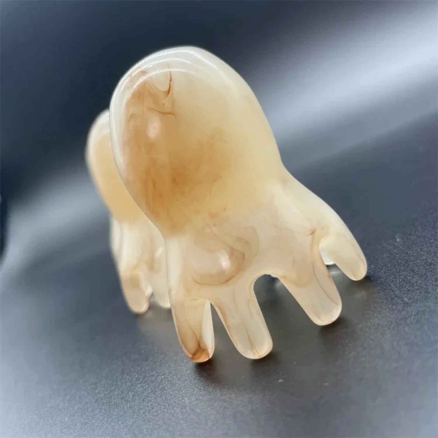 

Resin Octopus Comb Head Massager Meridian Scraping Scalp Massage Brush Acupuncture SPA Gua Sha Health Massage Tool