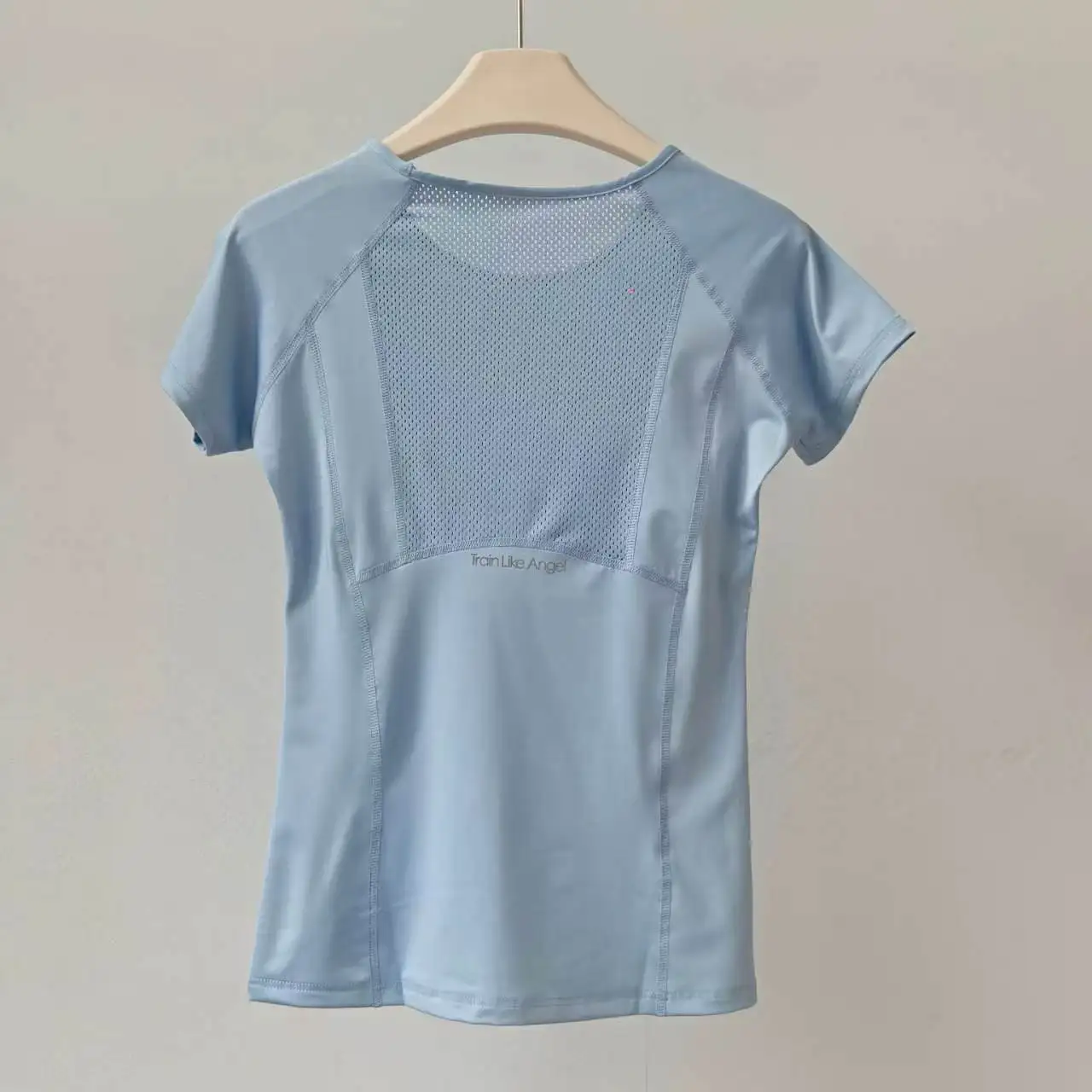 Sommer-Sport-Kurzarmshirts für Damen, Mesh, schnelltrocknend, atmungsaktiv, Yoga-Tops, schmal geschnitten, dehnbar, für Training, Laufen, Fitness, T-Shirt – Detail 4