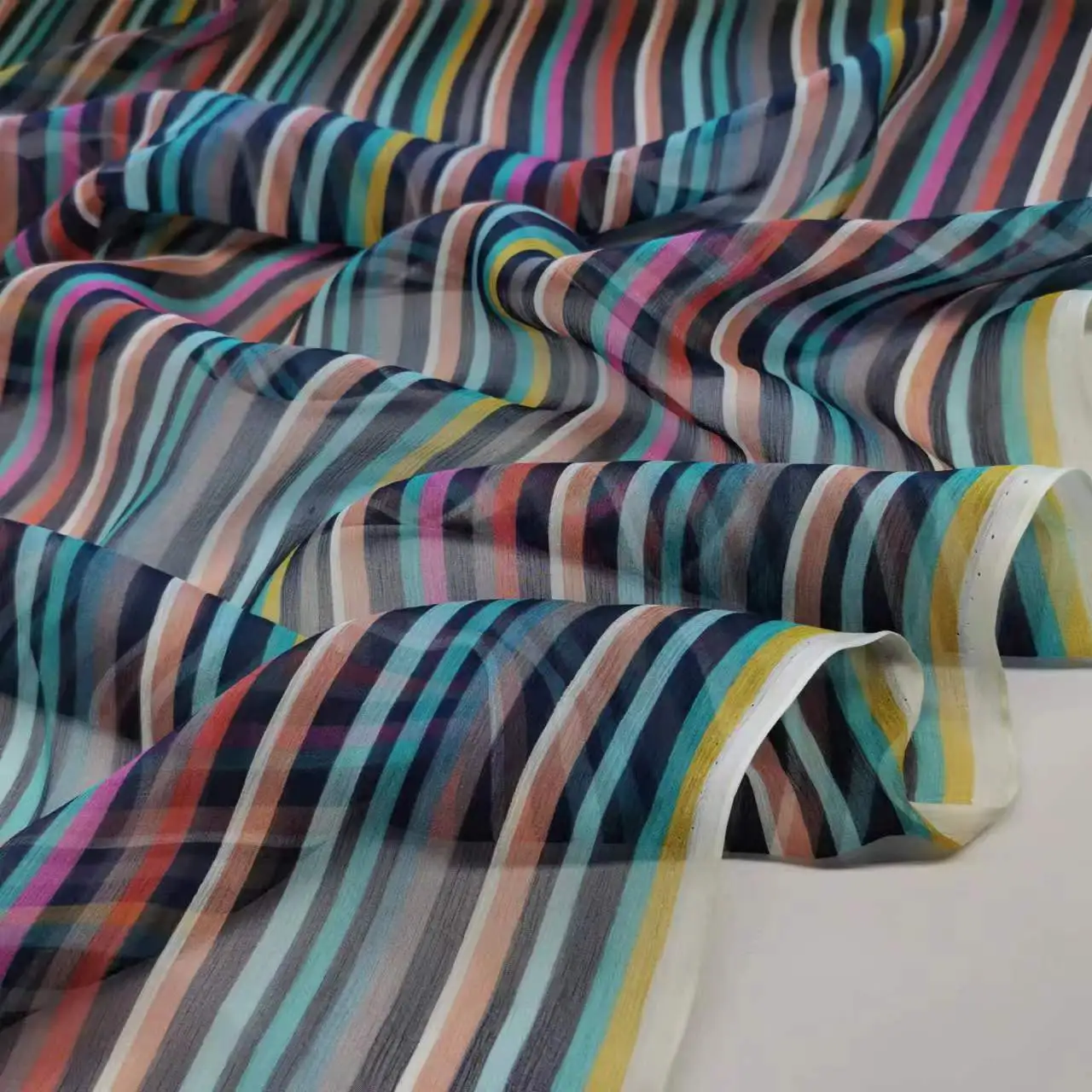 

Ткань из крепа из шелкового жоржета, красочная полоска, ширина 135 см, мягкий материал для платья, шарфа 6 мм