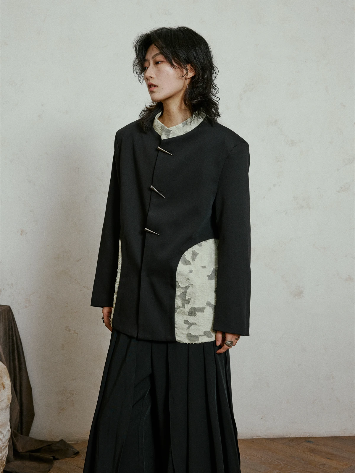 

Sunyvonne Chinese Sle Suit Jaet with Horn Buttons oulder Pads Small Stand Collar Bla Top Women's Casual Faion