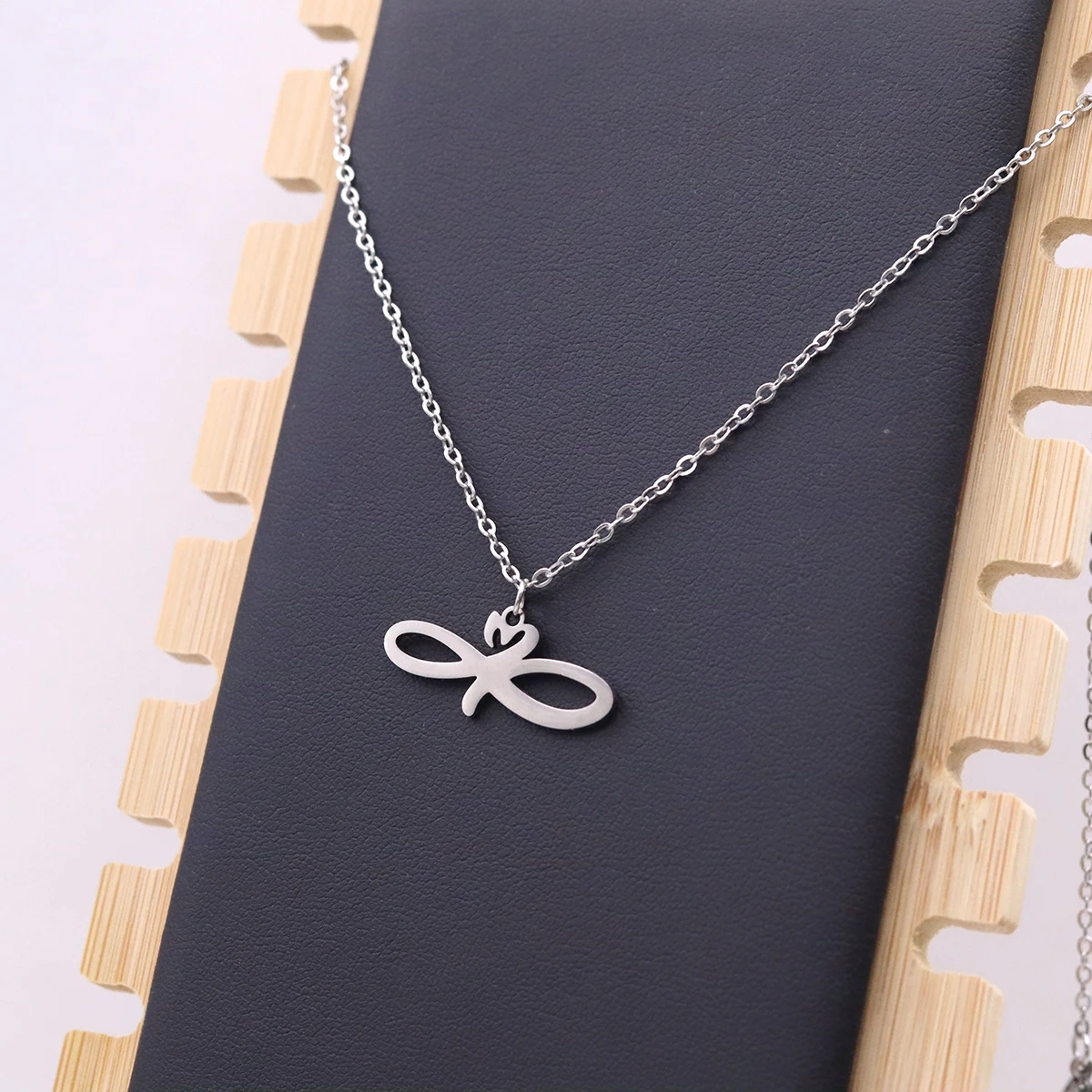 Kinitial Fashion Infinity Heart Shaped Necklace Charm Eternal Love Symbol Stainless Steel Pendant Necklace Birthday Gift